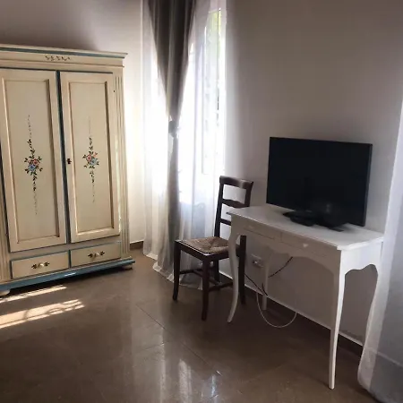 La Sosta & Bed & Breakfast *